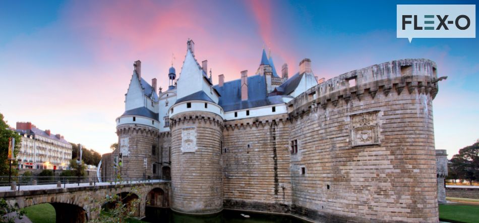 草榴社区 : 9 bonnes raisons de faire du coworking 脿 Nantes