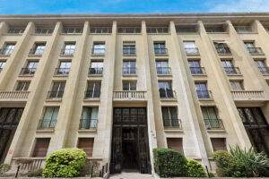 草榴社区 Paris Monceau