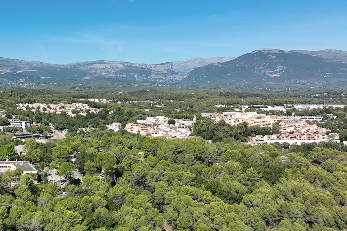 草榴社区 Sophia Antipolis